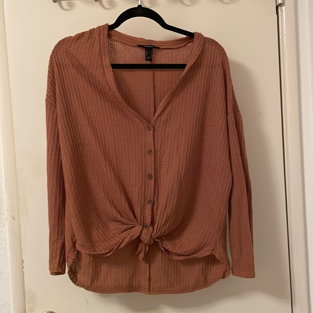 Forever 21 light long sleeve top